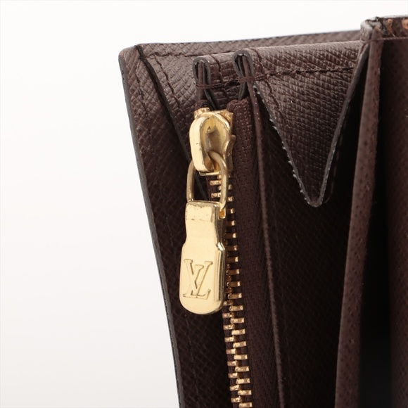Louis Vuitton Damier Sarah Damier Long Wallet - Picture 10 of 11